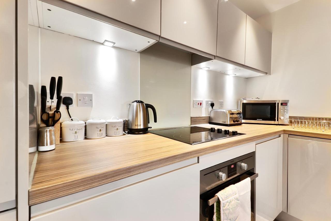 Sapphire Serviced Apartment チェルムスフォード エクステリア 写真