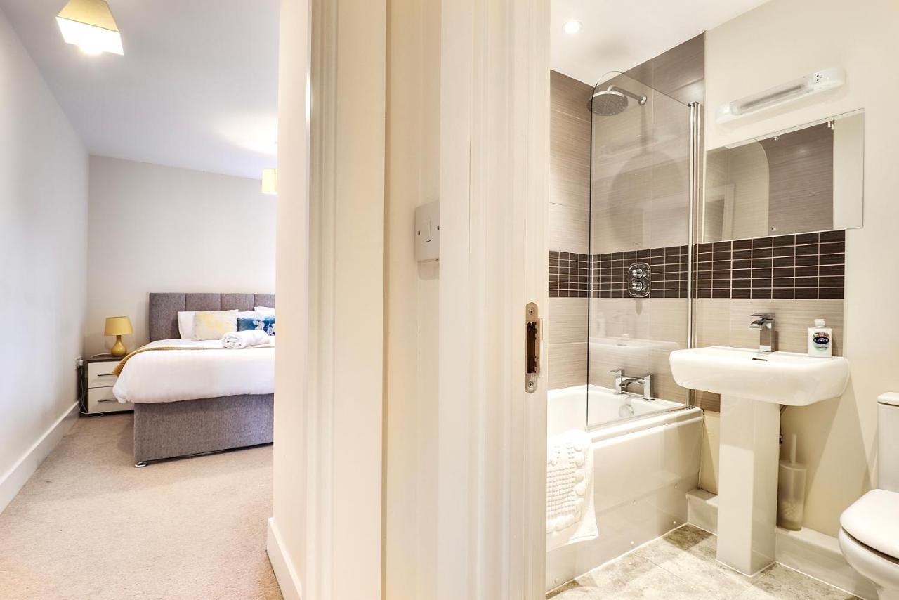 Sapphire Serviced Apartment チェルムスフォード エクステリア 写真